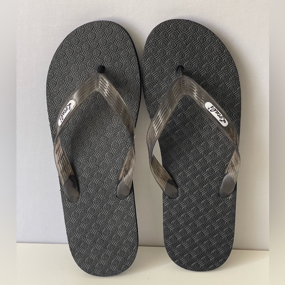 Locals Hawaii Flip Flop Thong Sandals Black/Smokey Clear XL Slippers